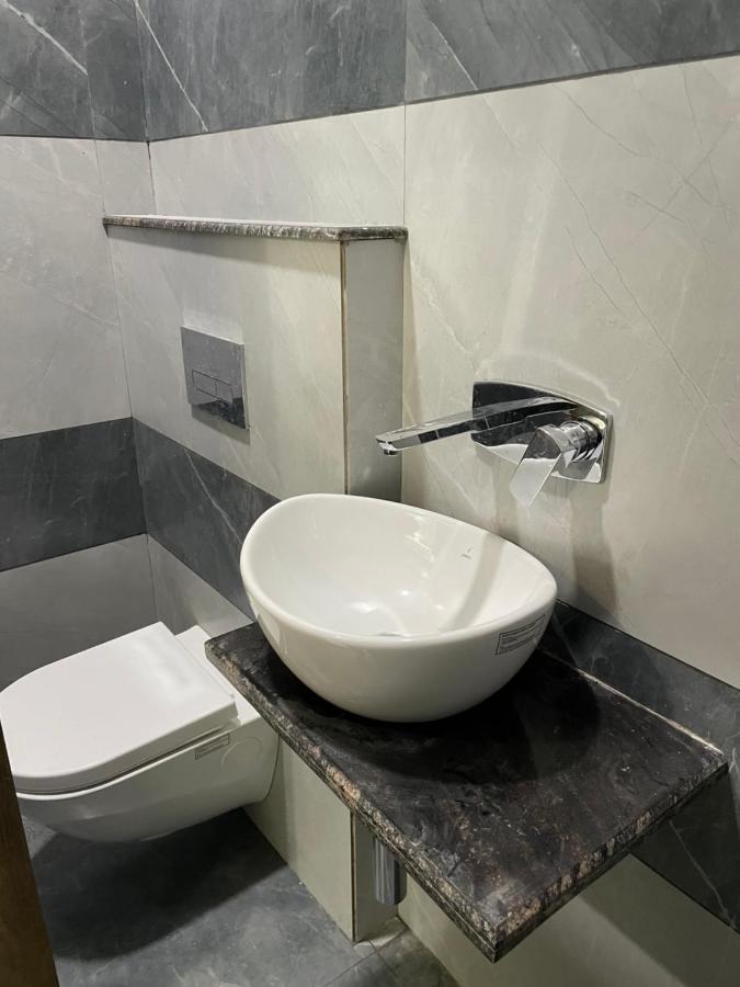 Hotel Teertham Amarkantak Ngoại thất bức ảnh